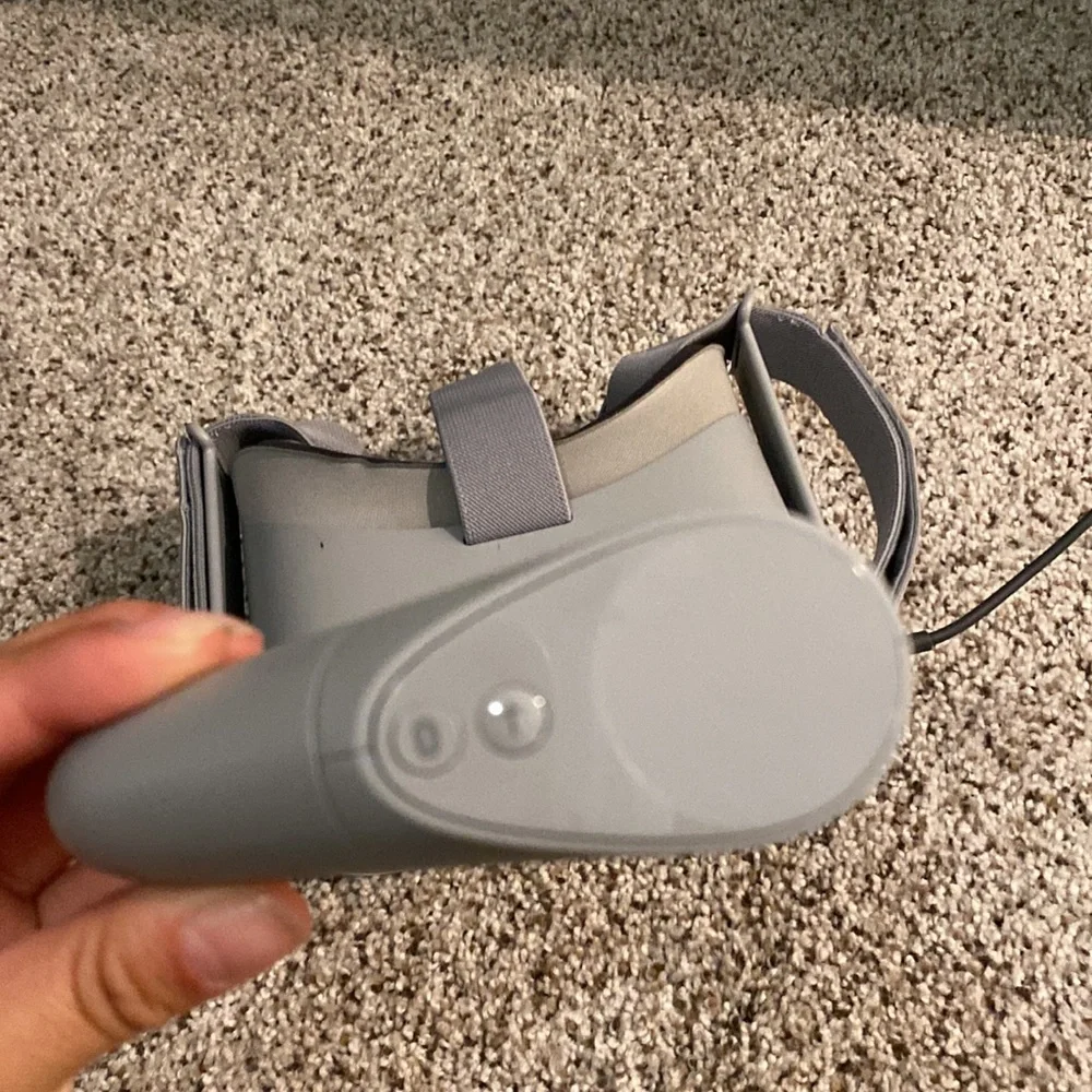 Oculus grey